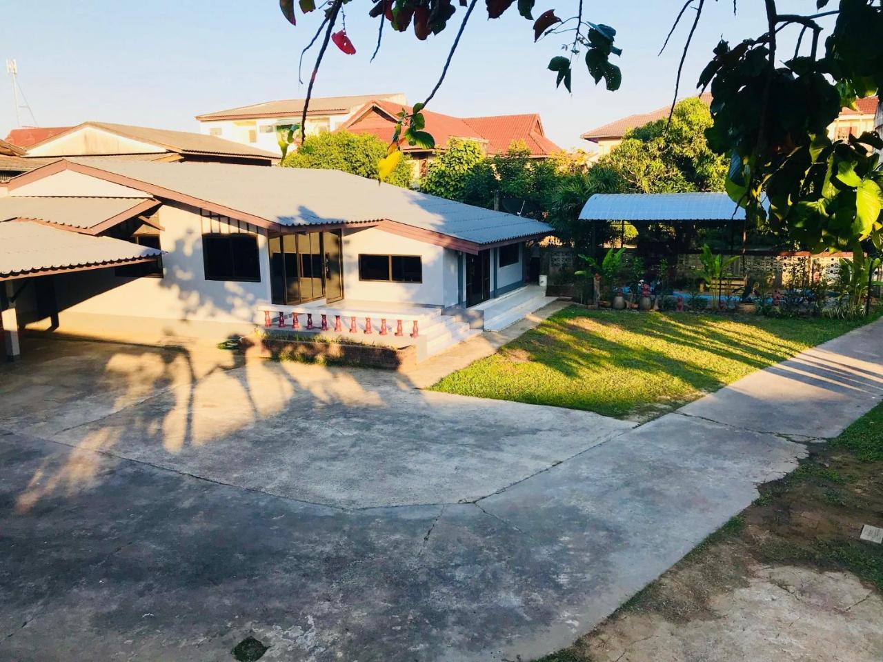 Winter House Chiang Rai Hotel Luaran gambar